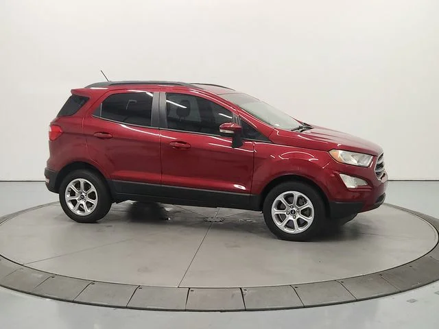 Used 2020 Red Ford SE image 9