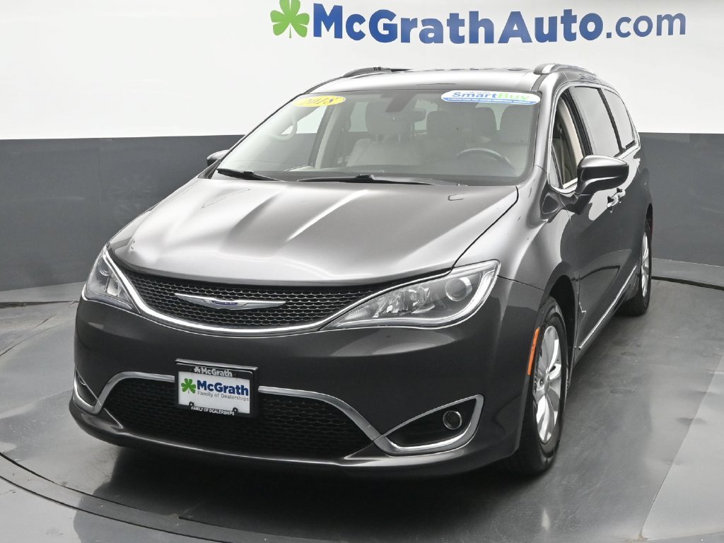 Used 2018 Gray Chrysler Touring L Plus image 23