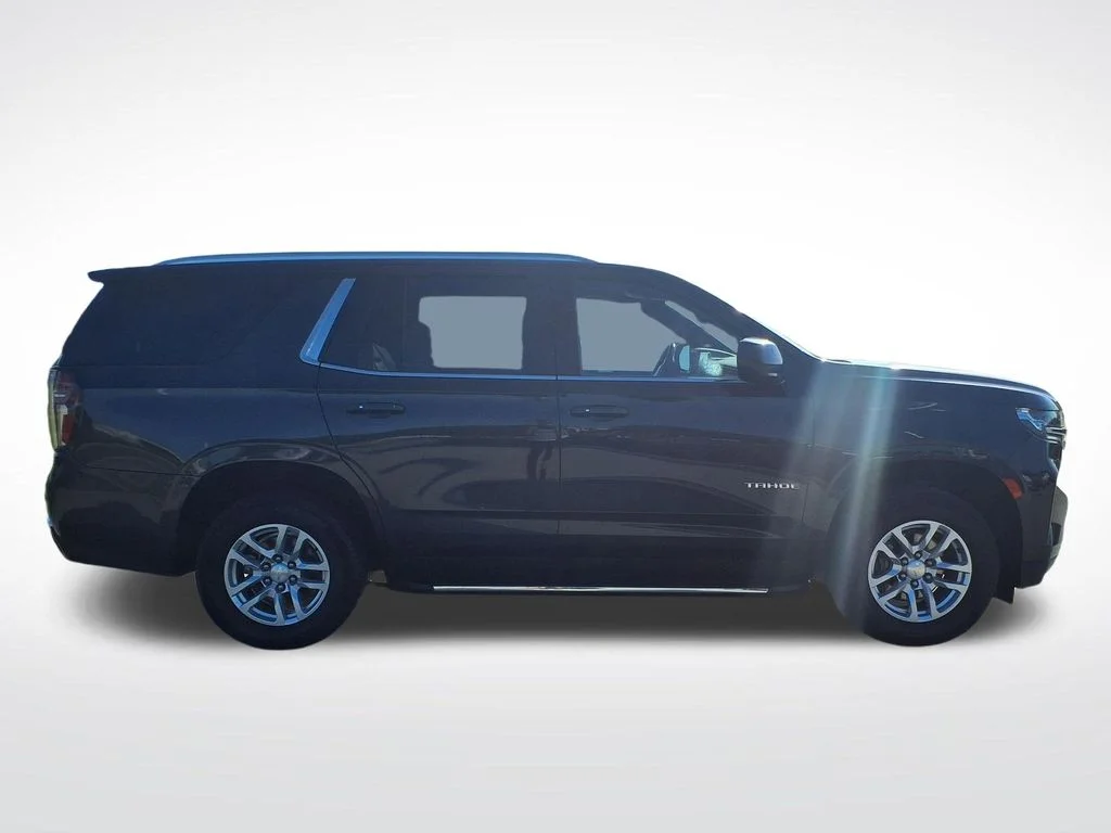 Used 2024 Gray Chevrolet LT image 10