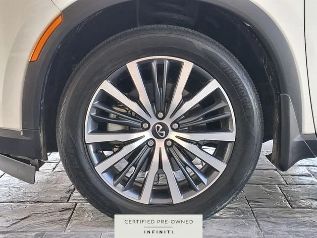 Used 2025 Black INFINITI Autograph image 26