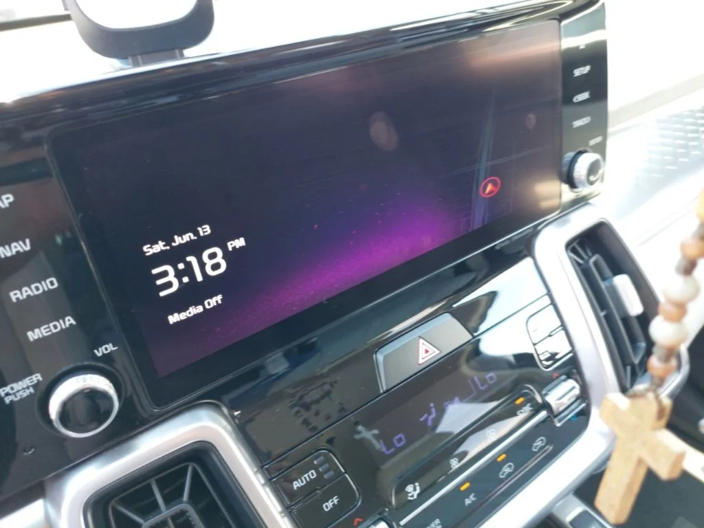 Used 2023 Aurora Black Kia EX image 6