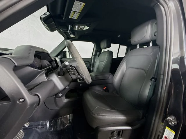 Certified Used 2024 Carpathian Gray Premium Metallic Land Rover V8 image 11