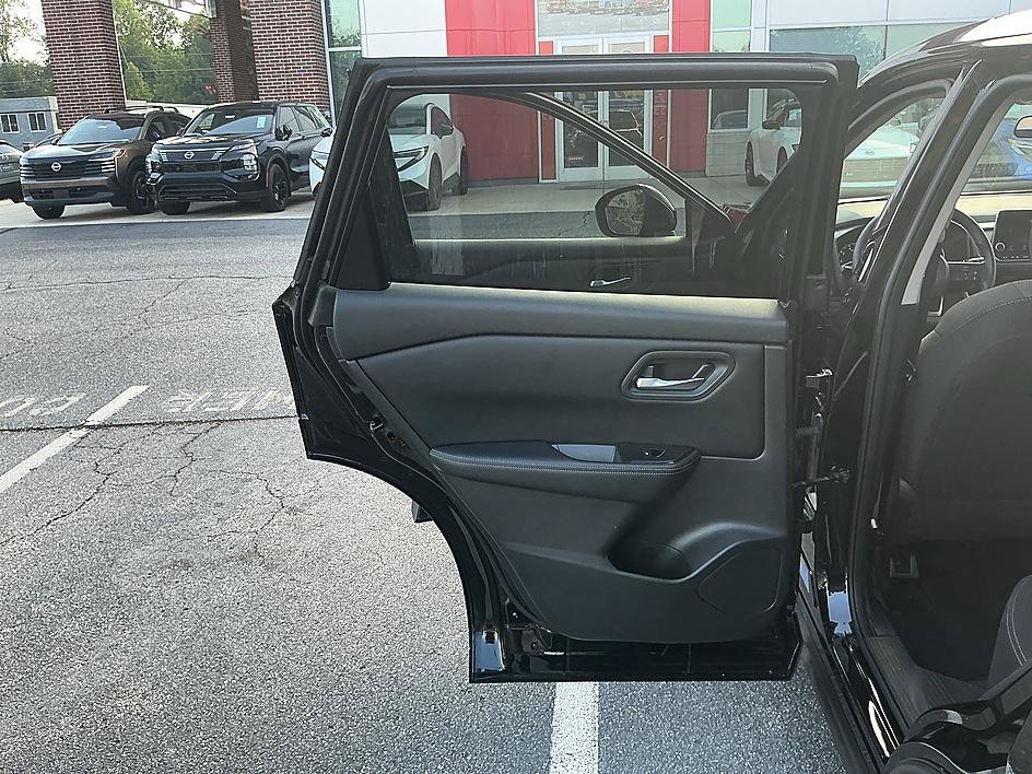 Used 2024 Super Black Nissan SV image 24