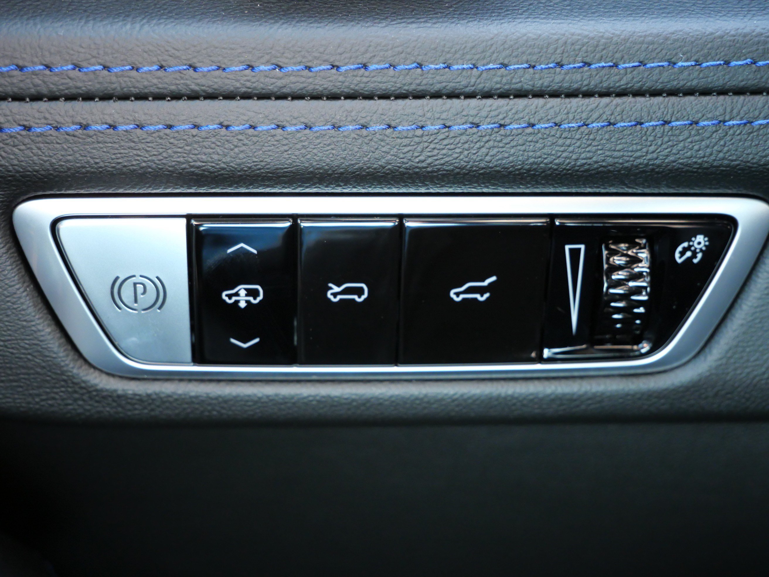 2026 Cadillac Escalade IQ Luxury - Photo 22