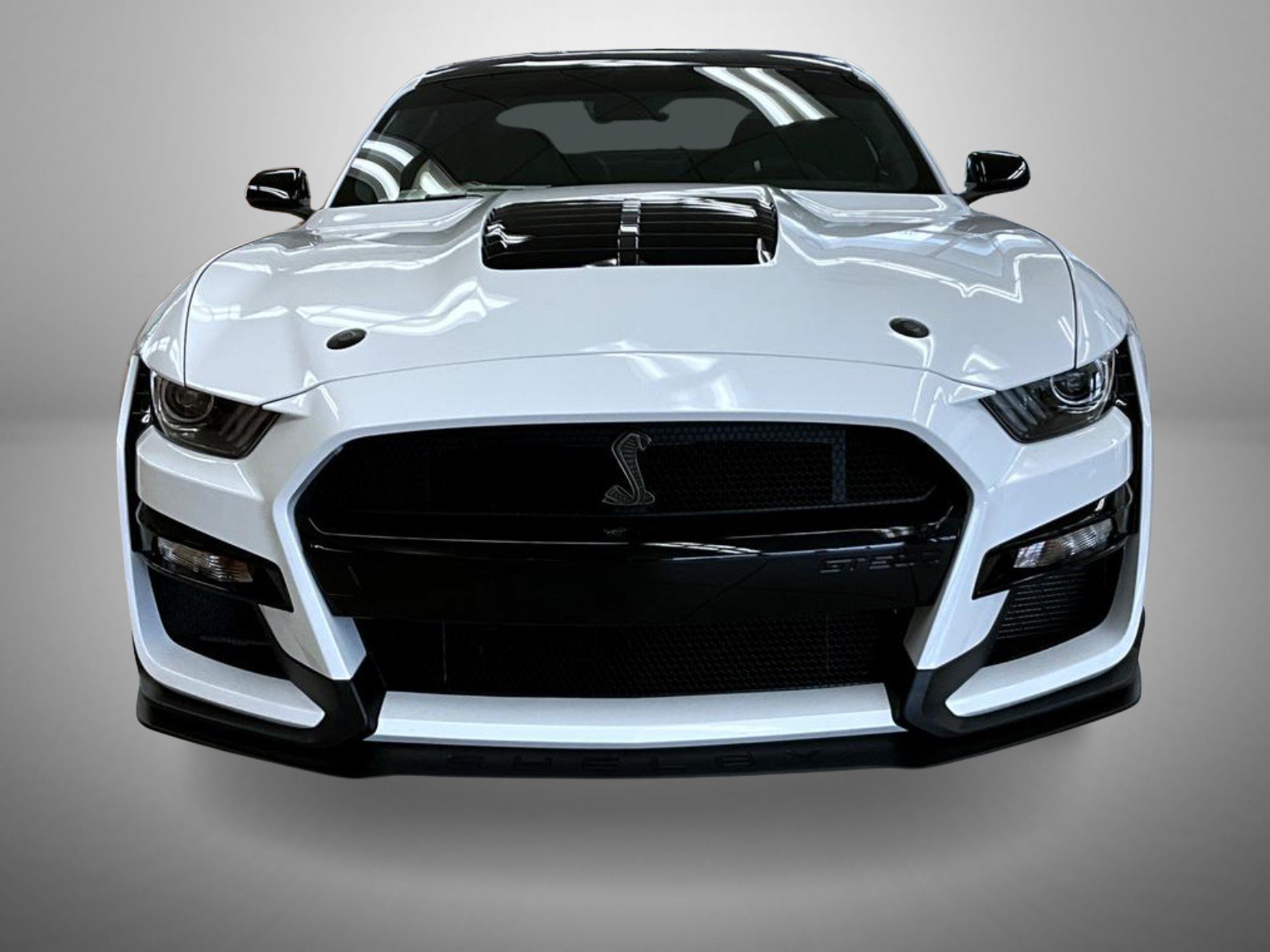 Used 2021 White Ford Shelby GT500 image 2
