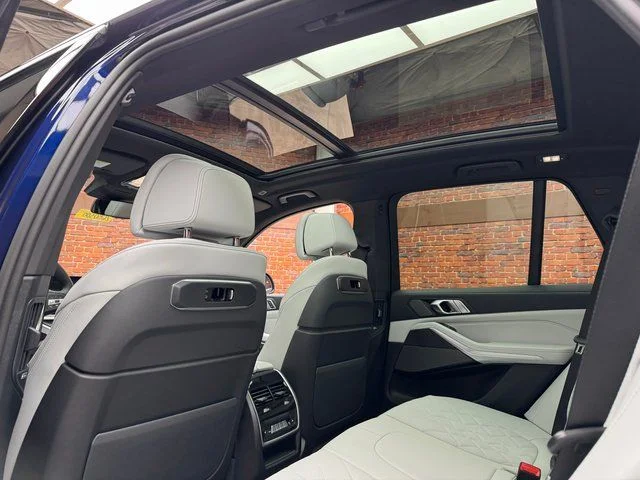 Used 2026 Blue BMW xDrive40i image 24