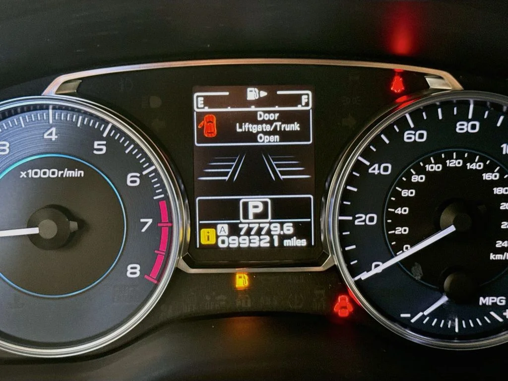Used 2017 Dark Gray Metallic Subaru Limited image 16