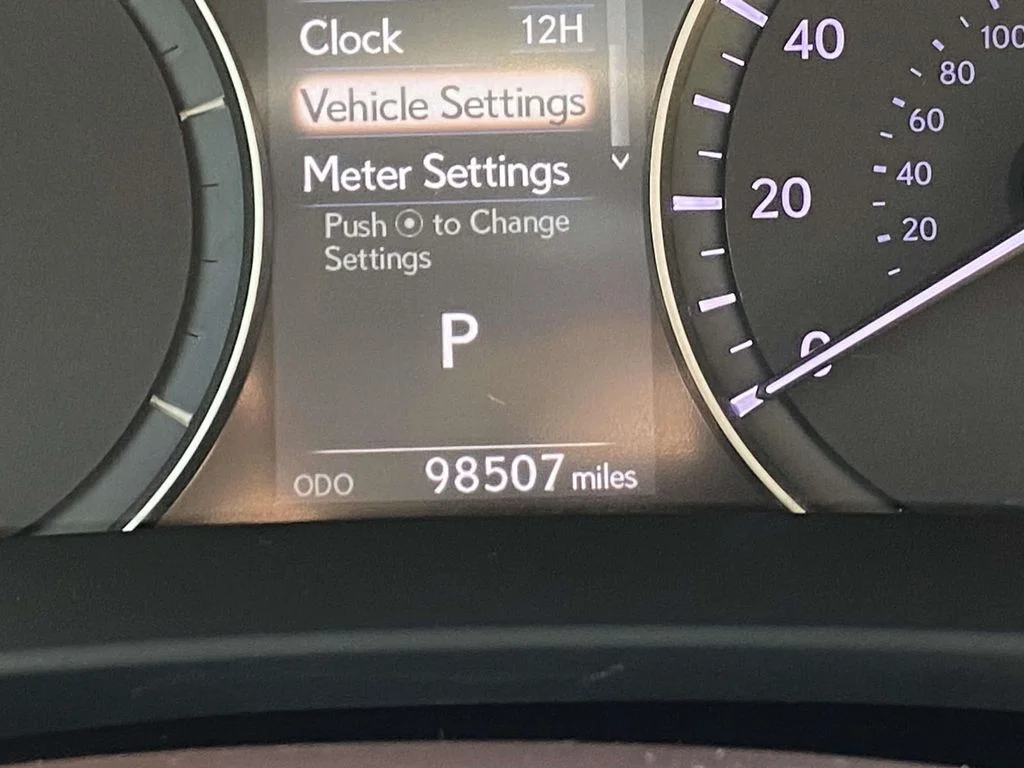 Used 2018 Obsidian Lexus Base image 18