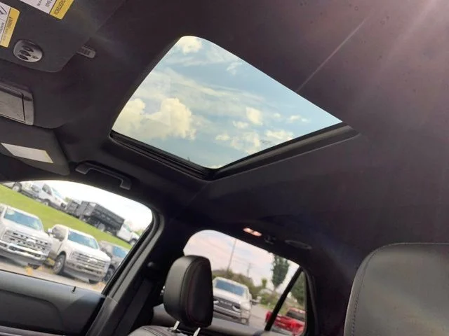 Used 2018 Gray Ford Sport image 37