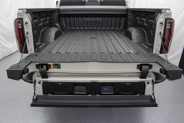 2026 GMC Sierra 2500HD AT4X - Photo 10