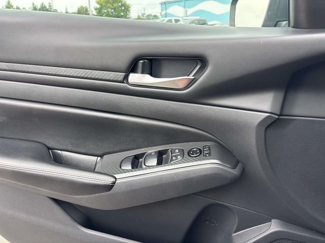Used 2024 Gun Metallic Nissan 2.5 SV image 17