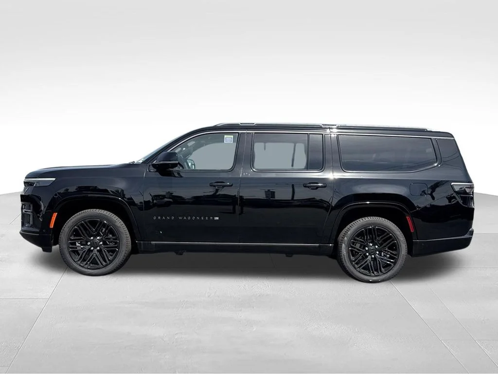 New 2026 High Gloss Black Exterior Paint Jeep Limited Reserve image 6