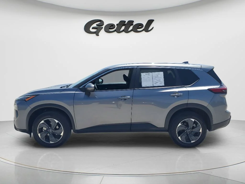 Used 2024 Gray Nissan SV Intelligent AWD image 8