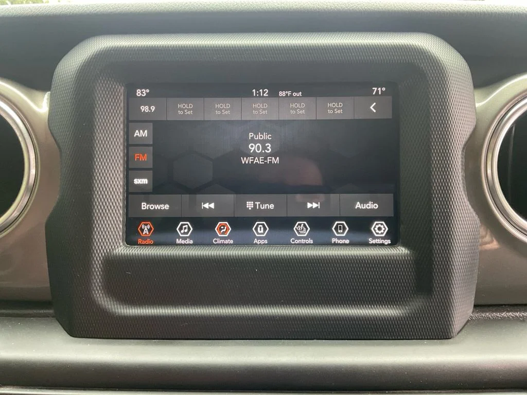 Used 2021 Gray Jeep Overland image 19