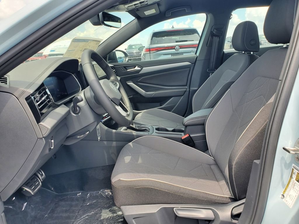 Used 2026 Gray Volkswagen 1.5T Sport image 9