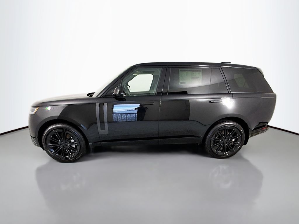 New 2026 Santorini Black LAND ROVER SE LWB 7-Seats / V8 image 2