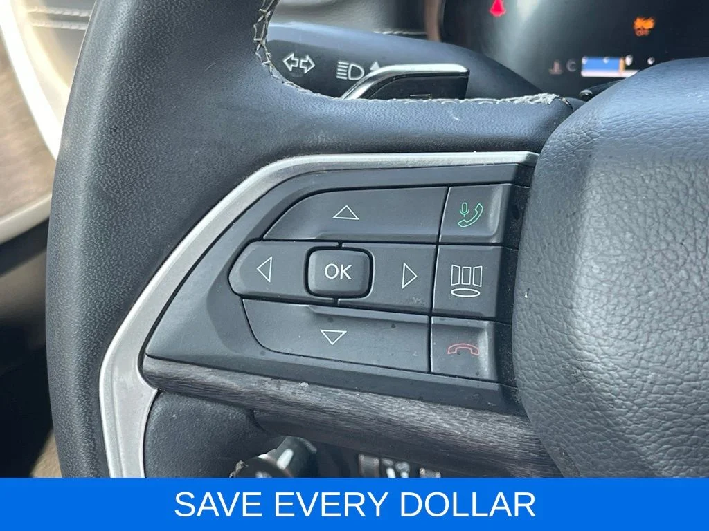 Used 2023 Black Jeep Limited image 19
