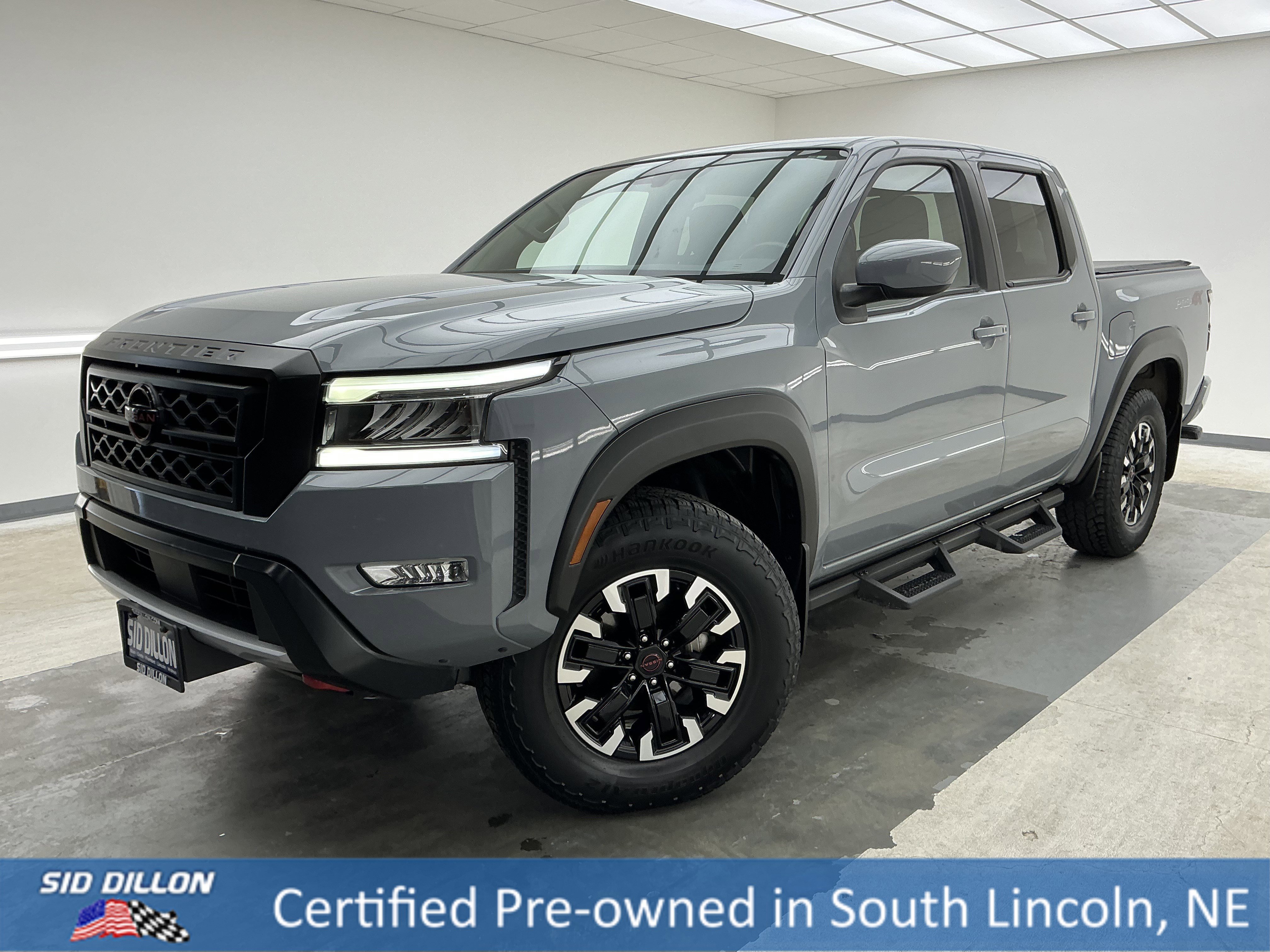 2022 Nissan Frontier PRO-4X Crew Cab 4X4's photo
