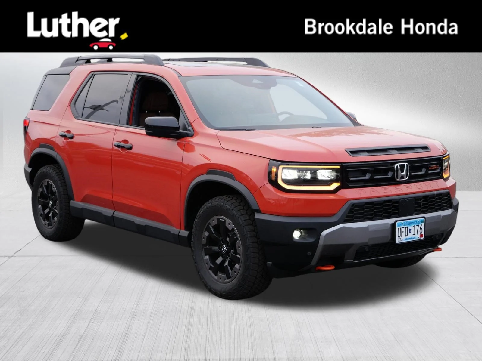 Certified Used 2026 Sunset Orange Honda TrailSport Elite image 38