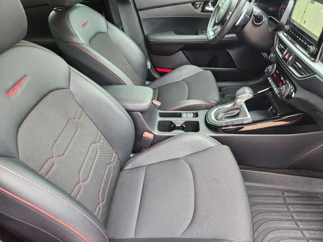 2024 Kia Forte GT - Photo 14