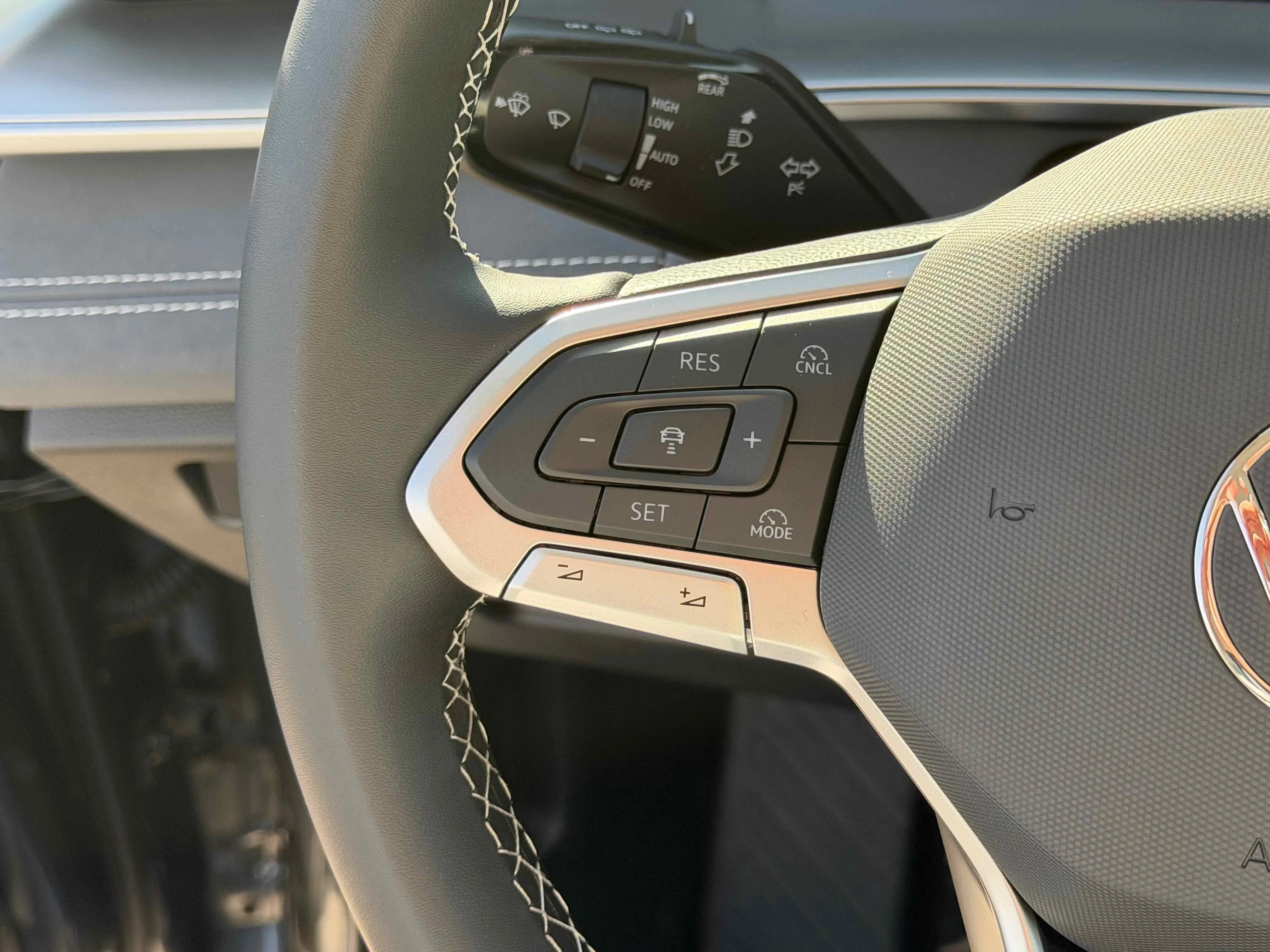 New 2026 Platinum Gray Volkswagen SE image 18