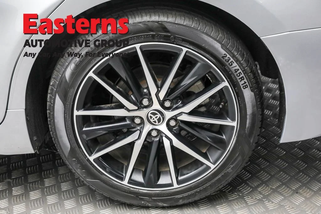 Used 2022 Silver Toyota SE image 8