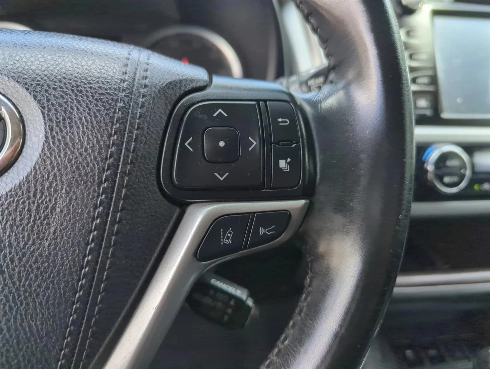 Used 2019 Celestial Silver Metallic Toyota Limited image 17