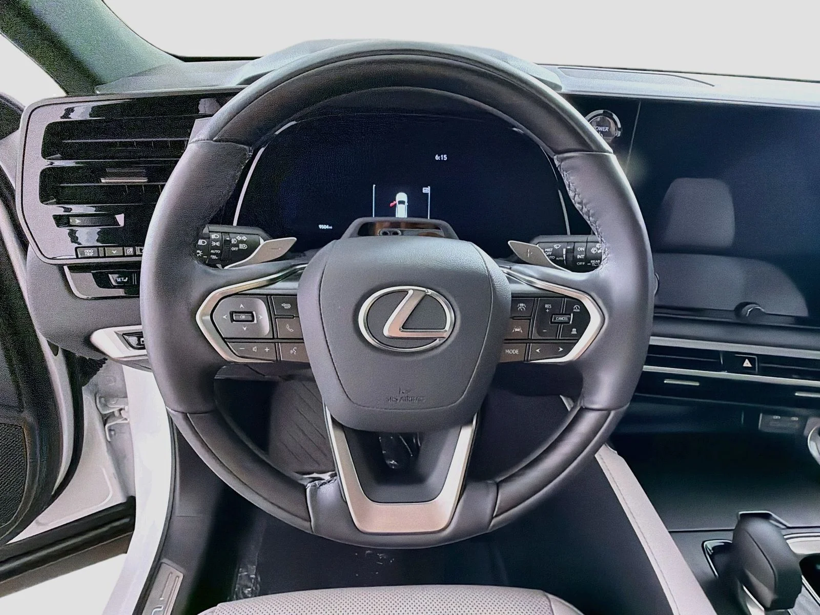 Used 2025 White Pearl Lexus 350h Premium image 11