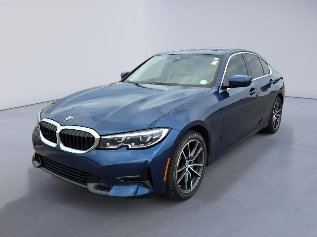 Used 2021 Phytonic Blue Metallic BMW 330e xDrive image 1