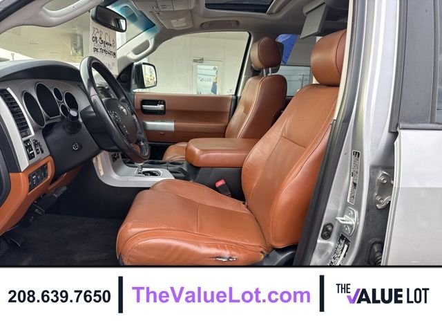 Used 2008 Silver Toyota Platinum image 28