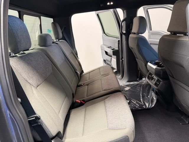 New 2026 Carbonized Gray Metallic Ford XLT image 27
