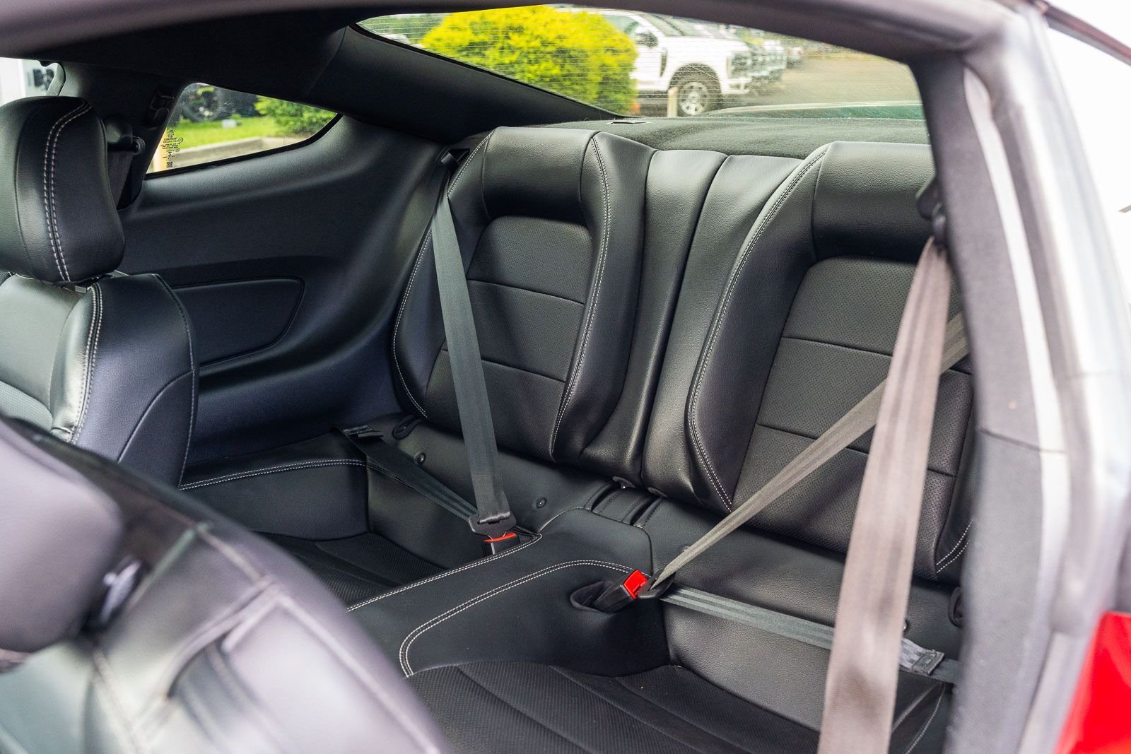 Used 2019 Red Ford GT Premium image 15