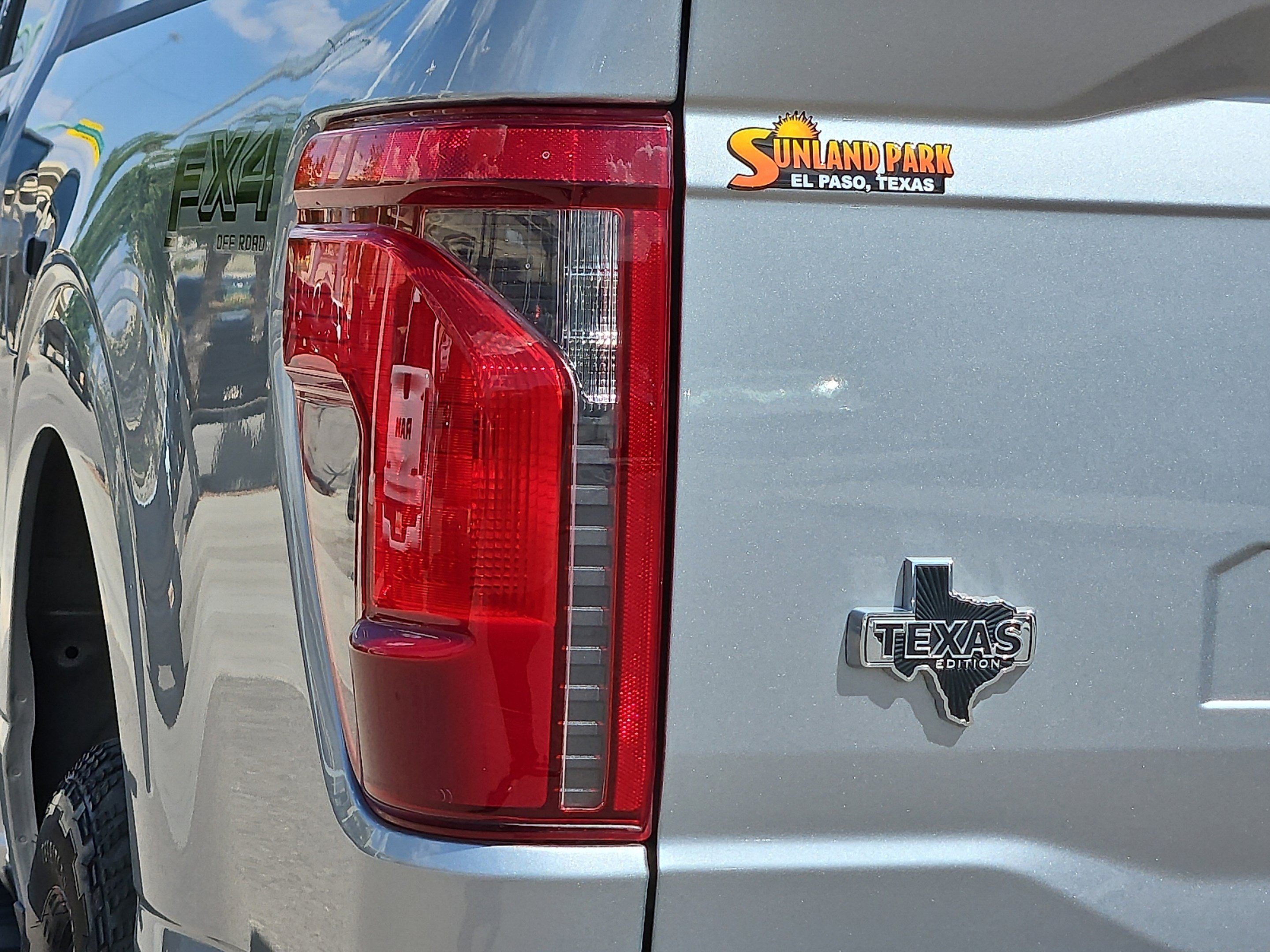 Used 2024 Silver Metallic Ford XLT image 30