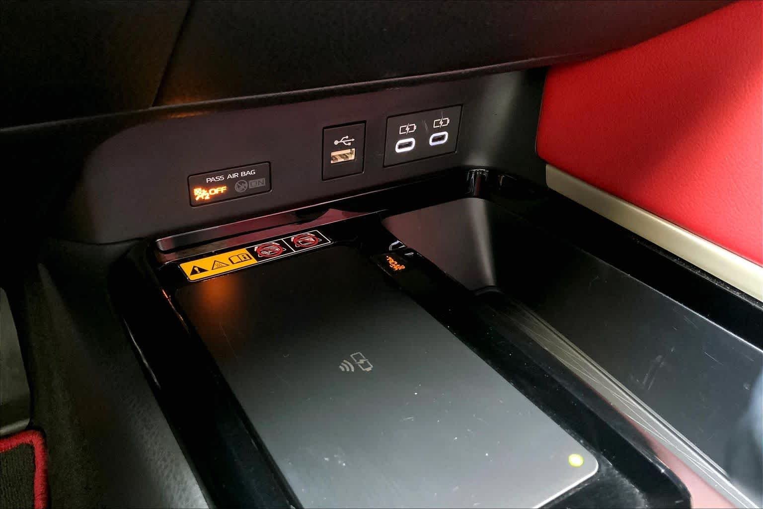 Used 2025 Heavy Metal Toyota XSE image 34