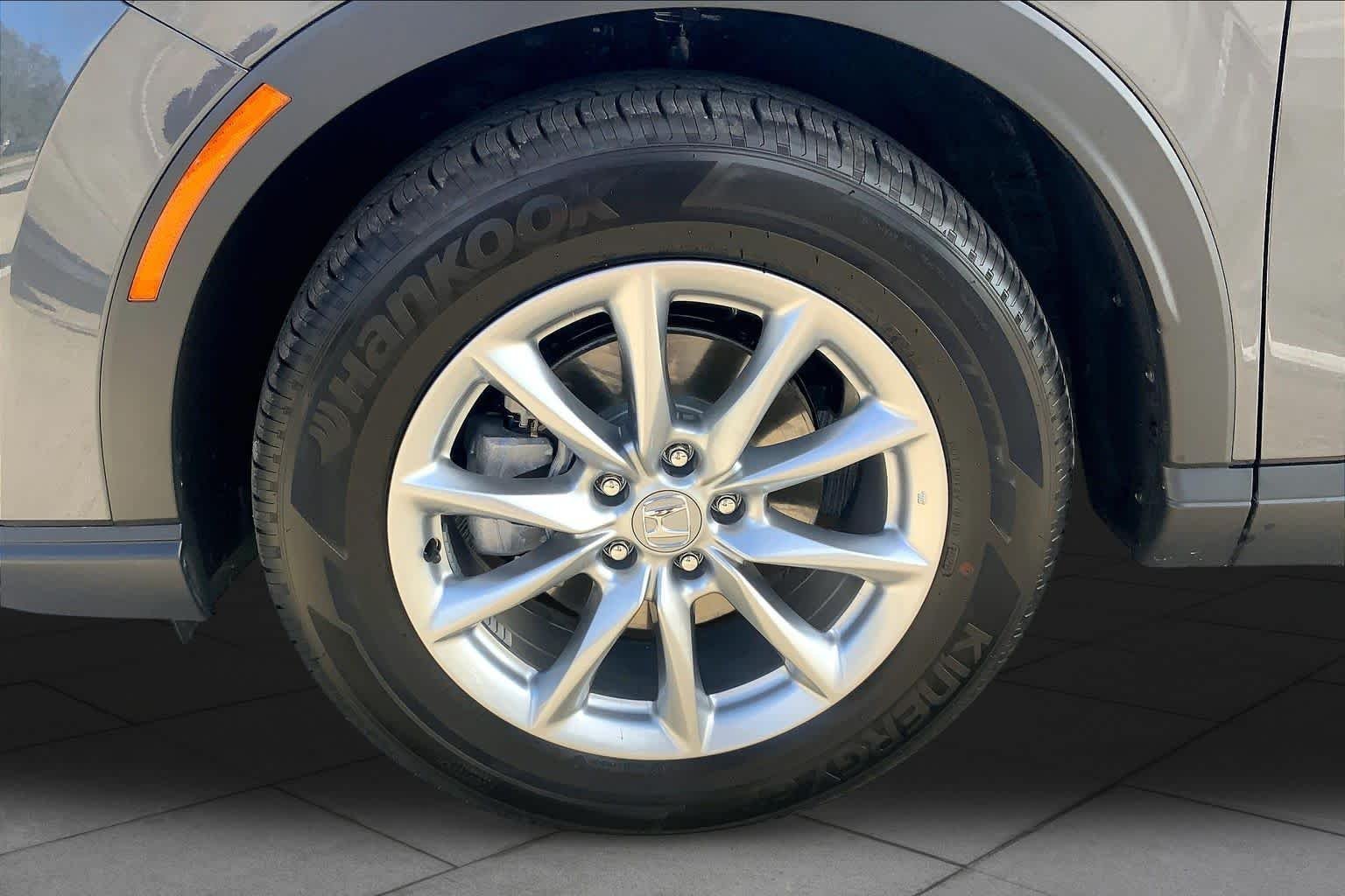 Used 2026 Meteorite Gray Metallic Honda EX image 11