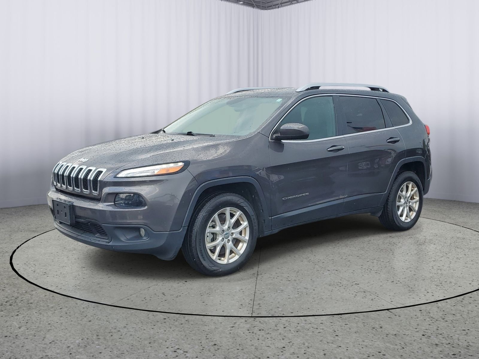 Used 2018 Jeep Cherokee Latitude Plus with VIN 1C4PJMLB2JD502616 for sale in Paw Paw, MI