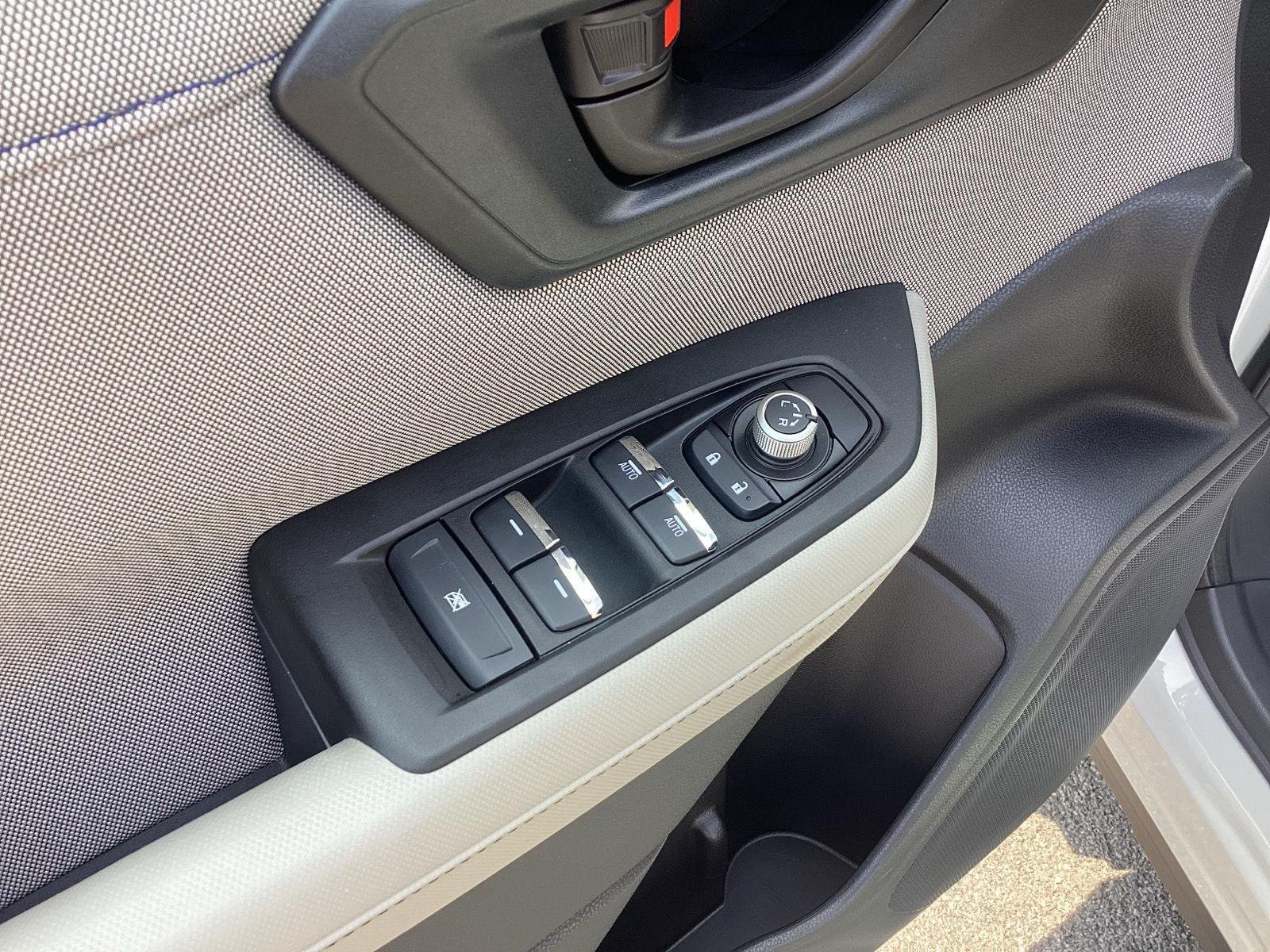 New 2026 Crystal White Pearl Subaru Premium image 15