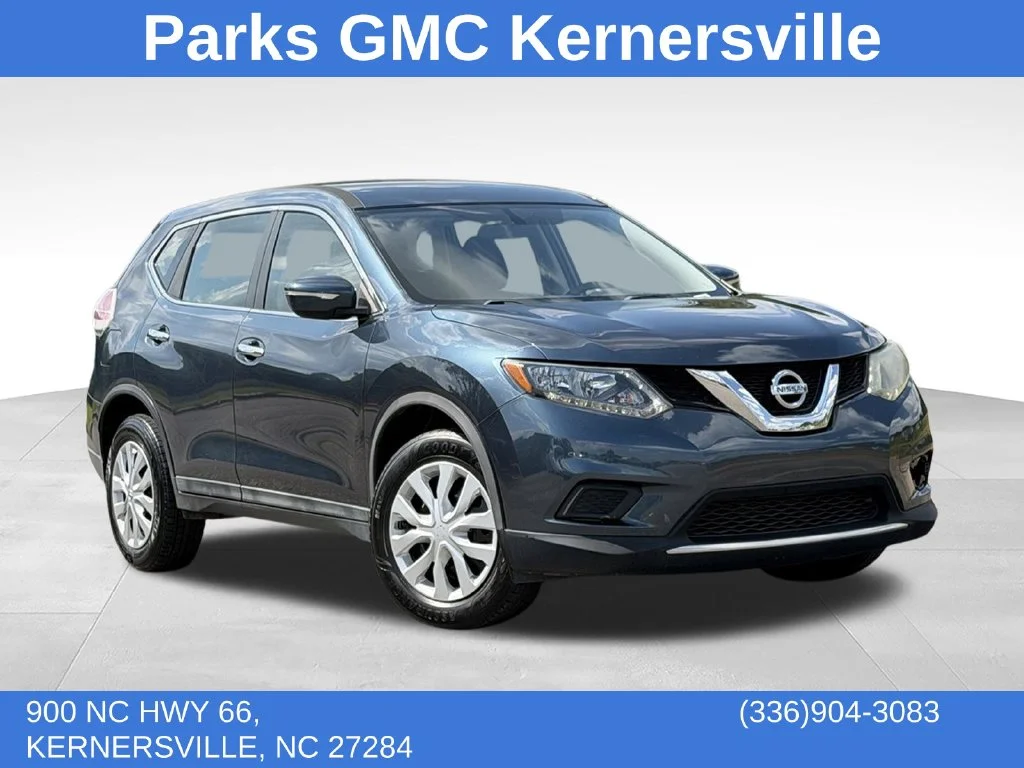 Used 2014 Blue Nissan S image 1