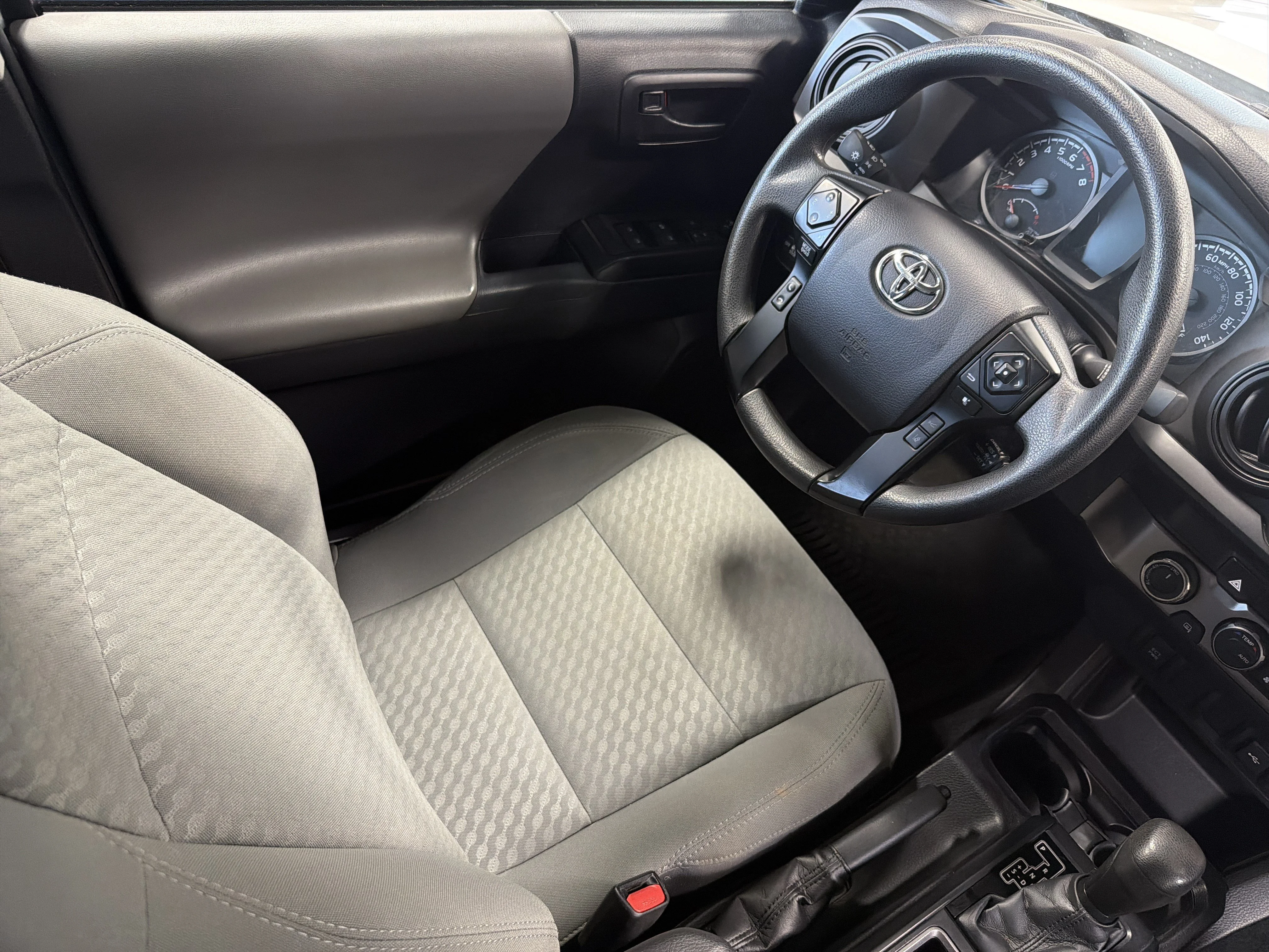 Used 2021 Super White Toyota SR image 9