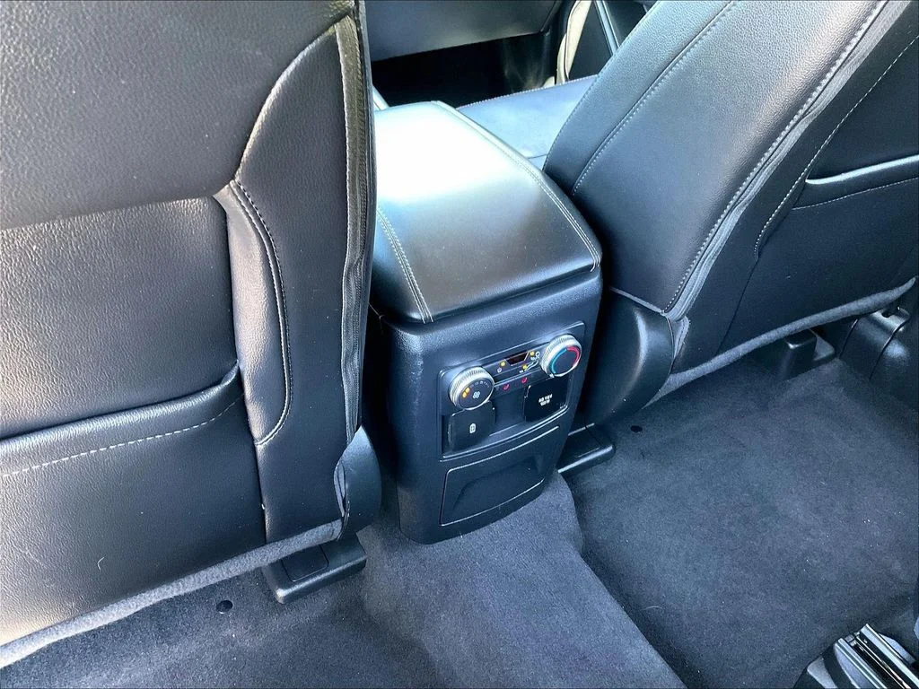 Used 2022 Gray Ford Limited image 28