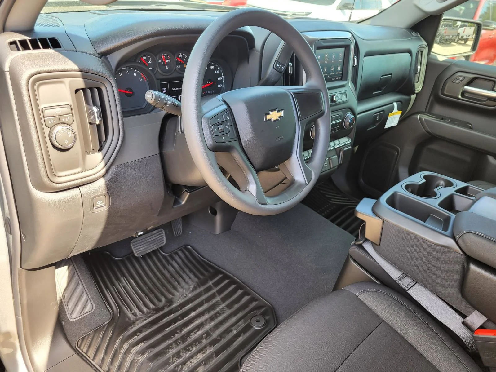 2026 Chevrolet Silverado 1500 Custom - Photo 15