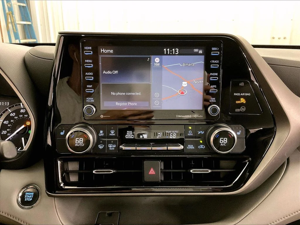 Used 2022 Gray Toyota XLE image 36