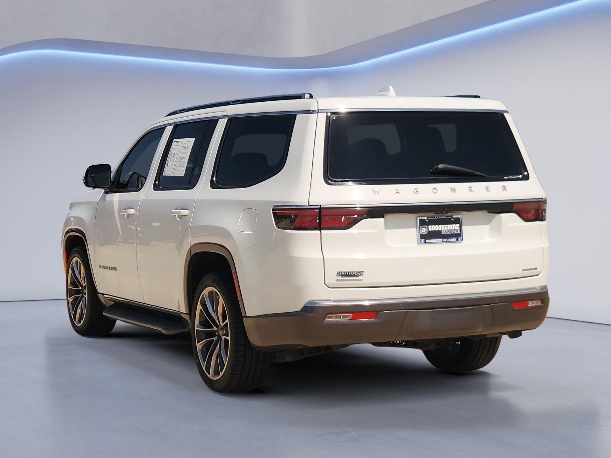Used 2022 Bright White Clearcoat Jeep Series II image 8