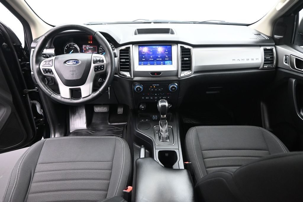 Used 2023 Black Ford XLT image 19