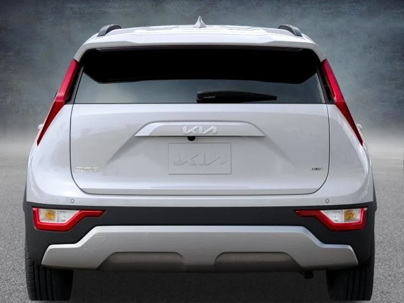 New 2026 Snow White Pearl Kia EX image 14