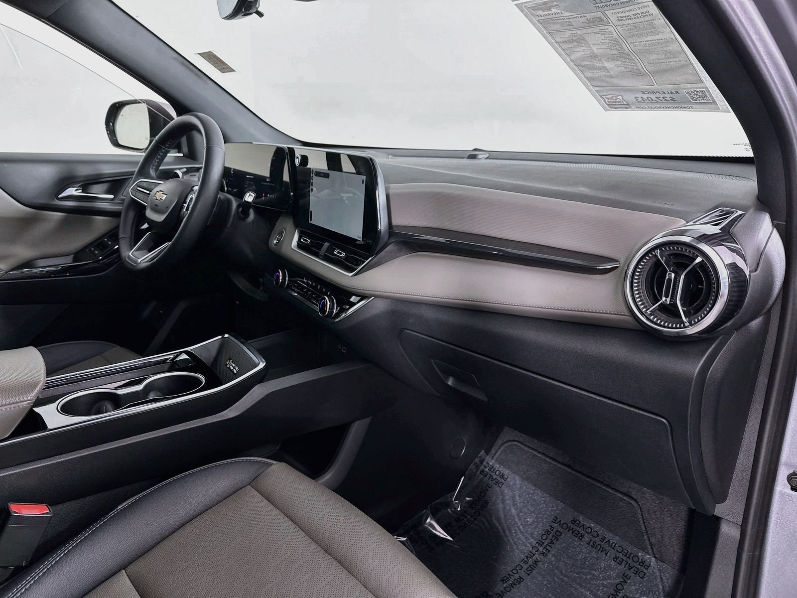 Used 2025 Sterling Gray Metallic Chevrolet LT image 30