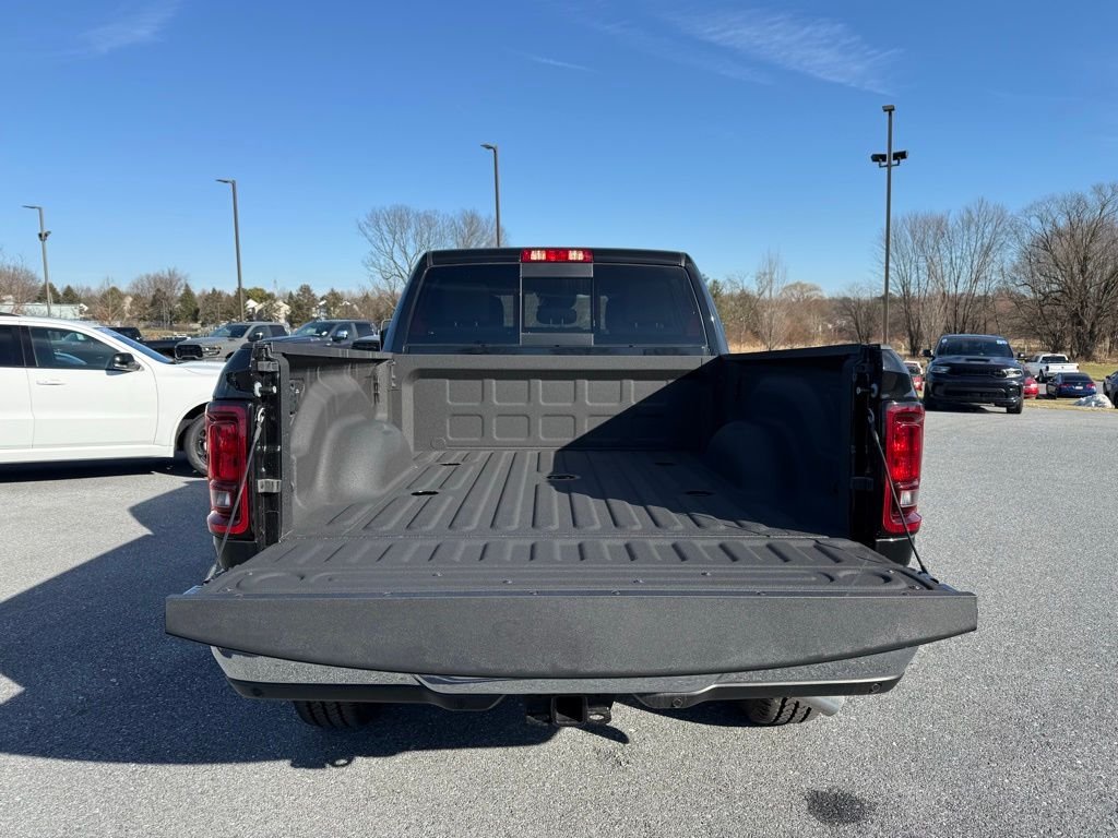2025 RAM 2500 Tradesman - Photo 27