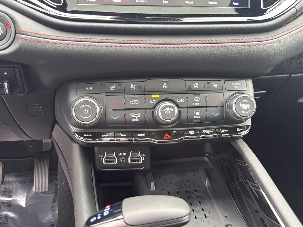 New 2026 B5 Blue Exterior Paint Dodge GT Premium HEMI V8 image 22