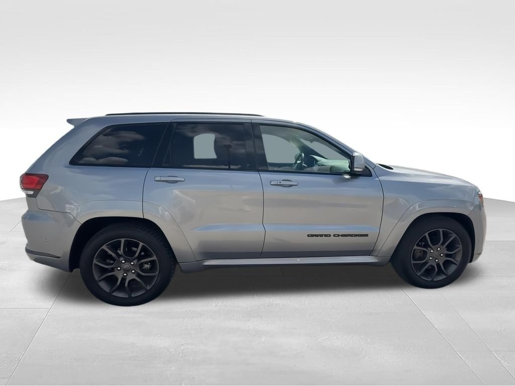 Used 2021 Silver Jeep Overland image 9