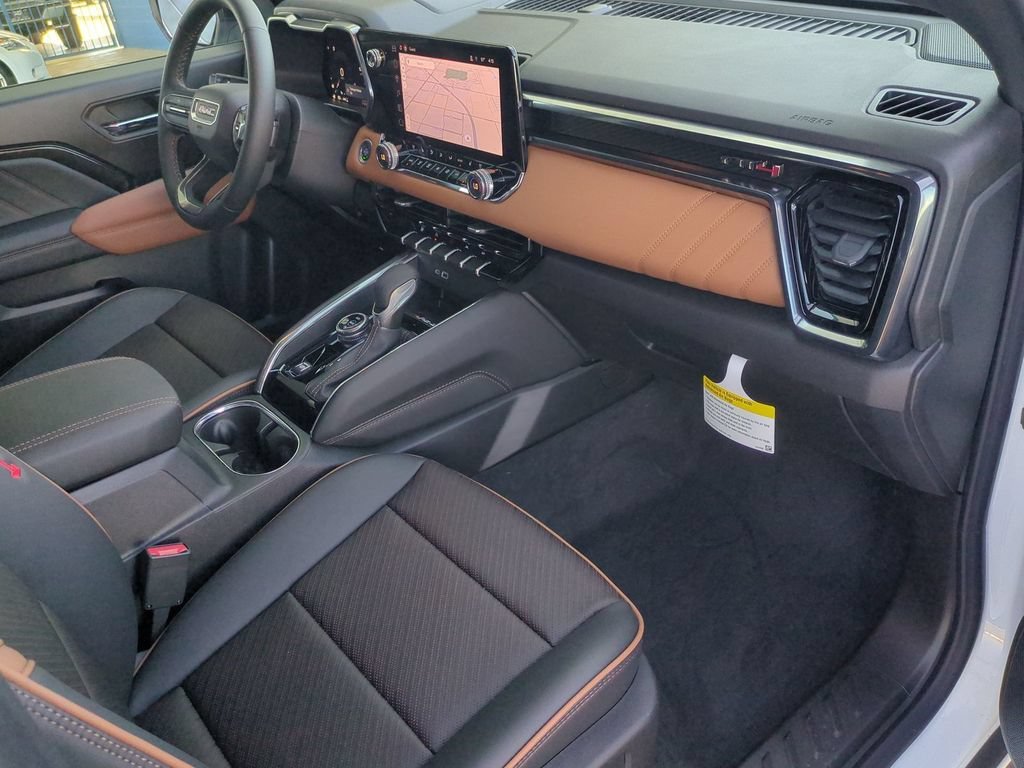 2026 GMC Canyon AT4 - Photo 32
